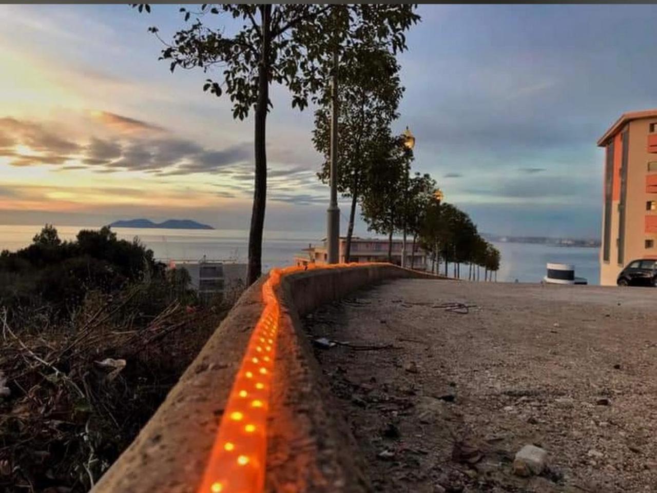 Sea View Apartment Vlorë Екстериор снимка