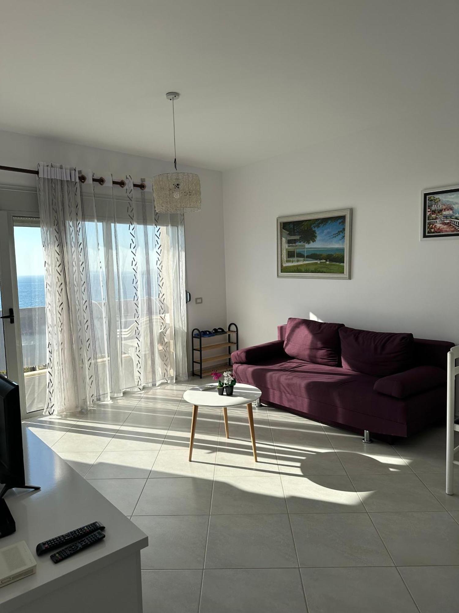 Sea View Apartment Vlorë Екстериор снимка