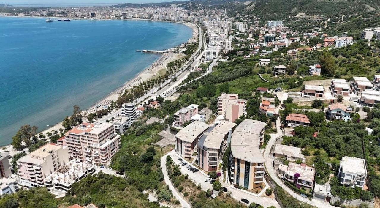 Sea View Apartment Vlorë Екстериор снимка